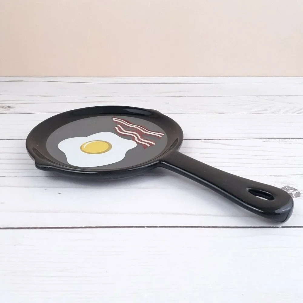 Spoon Rest Frying Pan Bacon And Eggs Stoneware 9 Inch